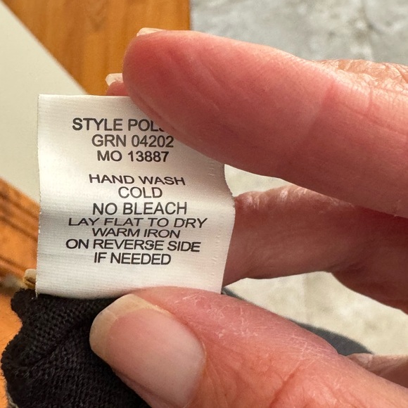 Fig and Flower long sweater - Picture 5 of 5